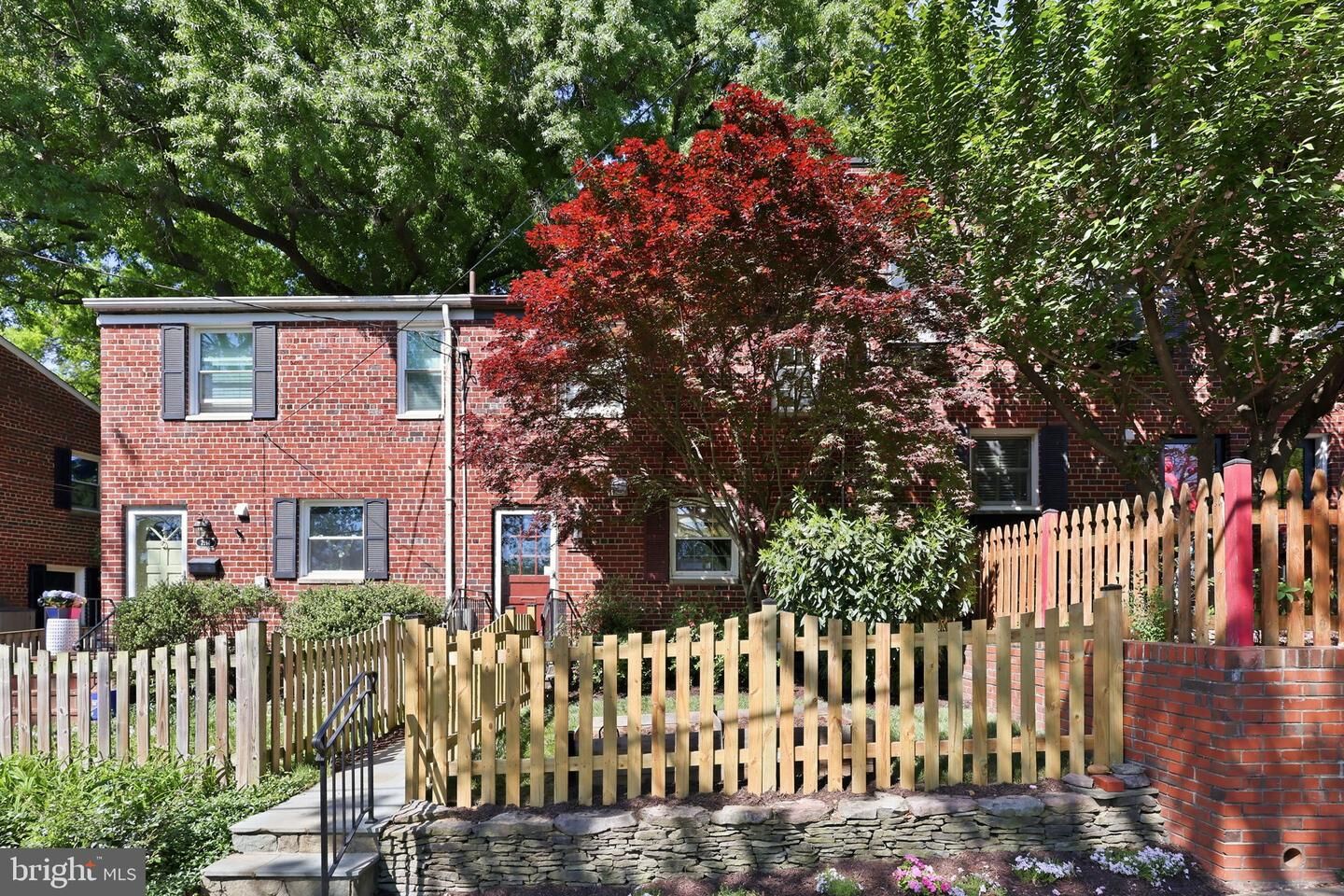 Property Photo:  2916 Sycamore Street  VA 22305 