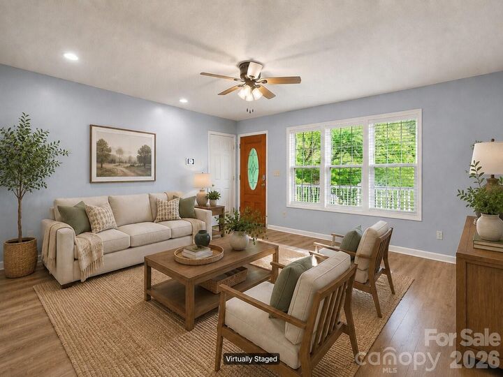 Property Photo:  1011 Cambridge Court  NC 28645 