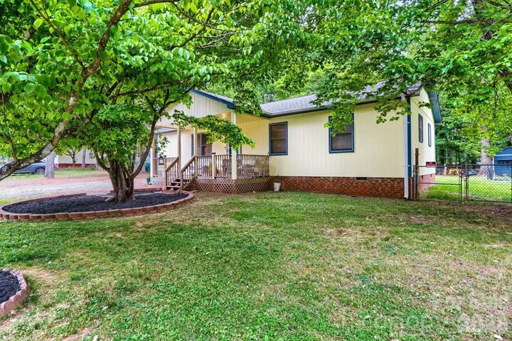 Property Photo:  3917 Lake Road  NC 28269 