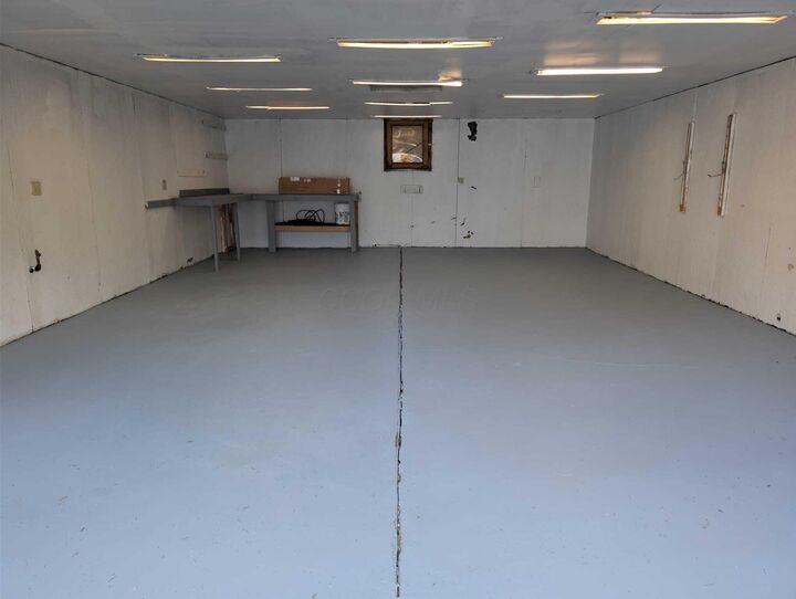 Property Photo: 5007 Holbrook Drive OH 43232