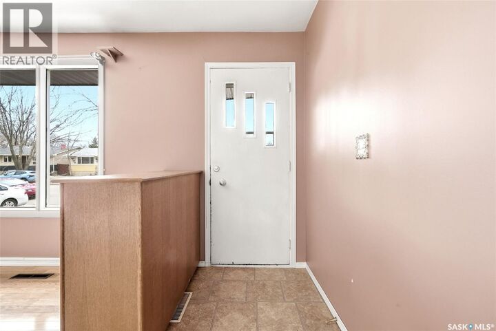 Property Photo:  41 McCormick Crescent  SK S4T 6J9 