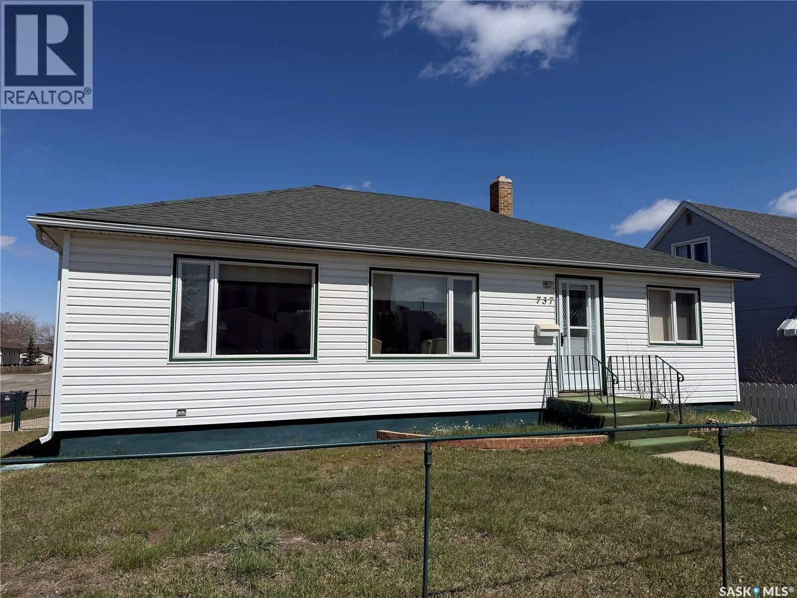 Property Photo: 737 Third Street SK S4A 0P7