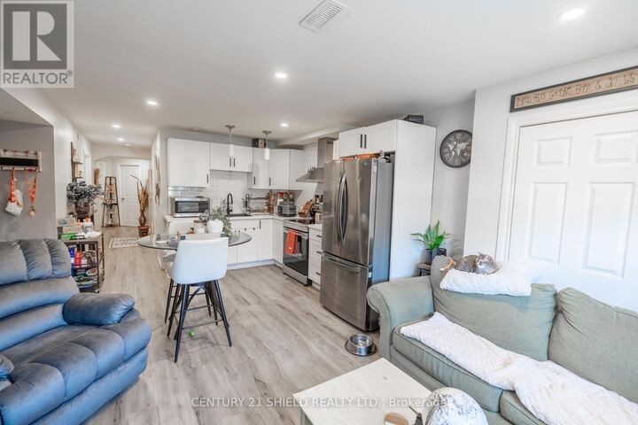 Property Photo: 1520 Gerald Street ON K6H 7G8