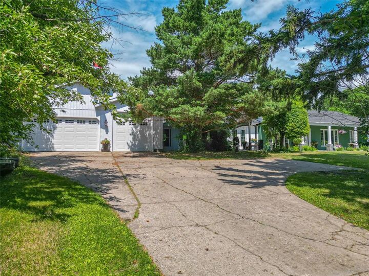 Property Photo:  112153 Grand Valley Road  MB R7A 5Y5 