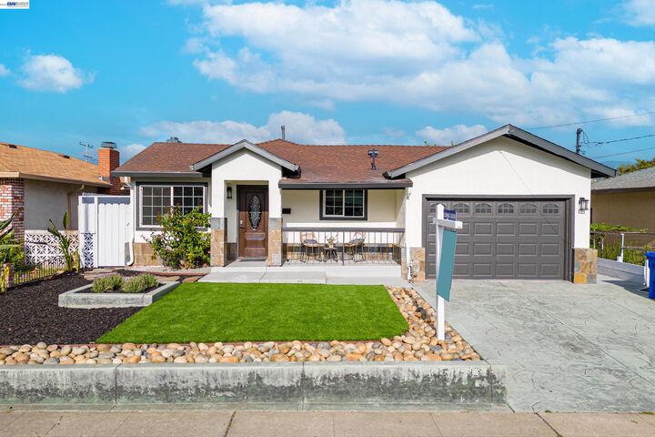 Property Photo:  42552 Roberts Ave  CA 94538 