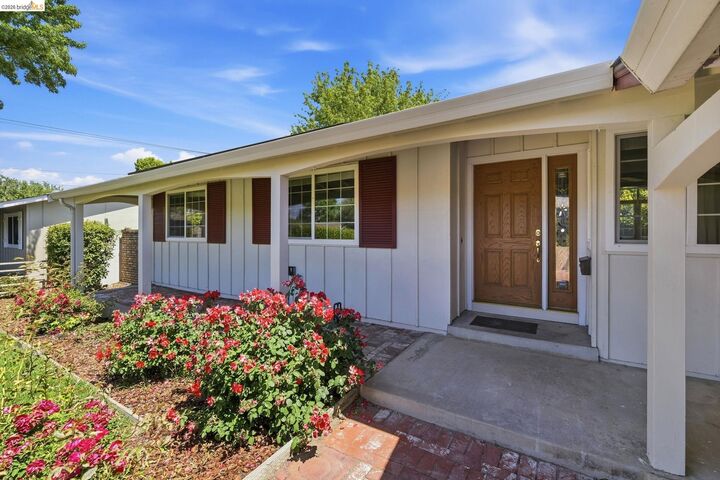 Property Photo:  442 Candleberry Rd.  CA 94598 
