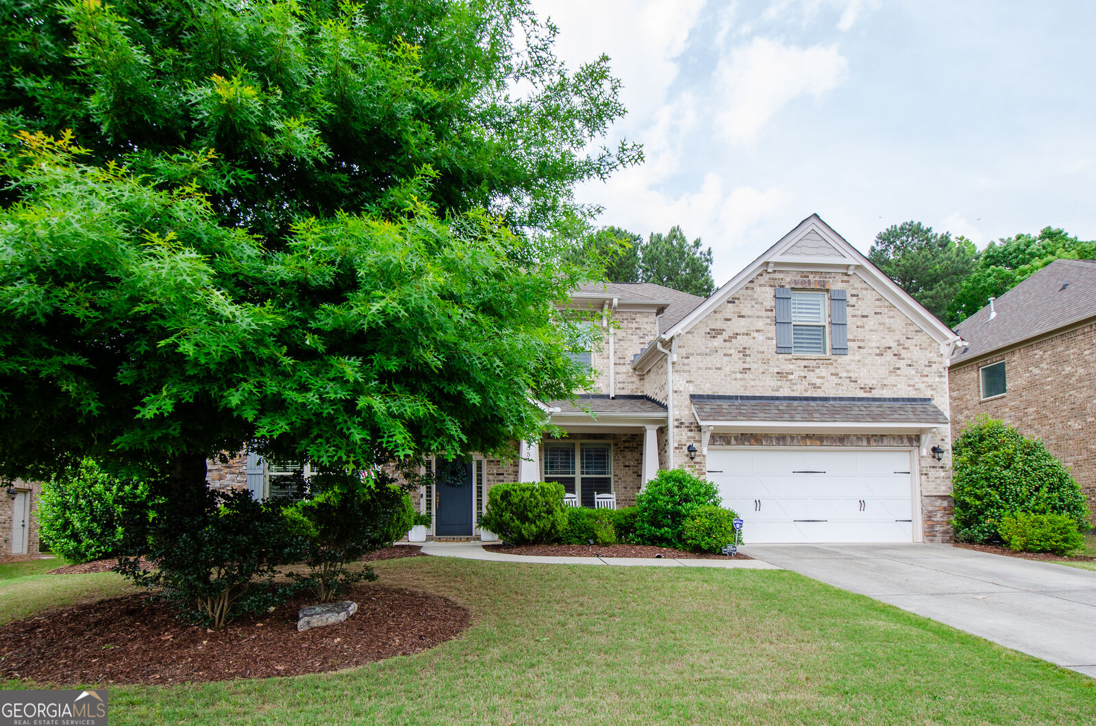 Property Photo: 2535 Castlerock Court GA 30041