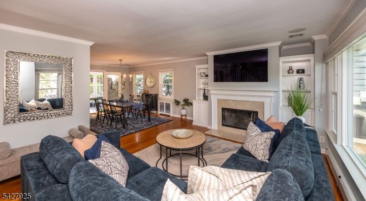 Property Photo:  32 Yale St  NJ 07040 