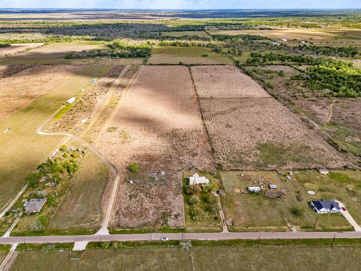 Property Photo:  2161 County Road 227  TX 77435 