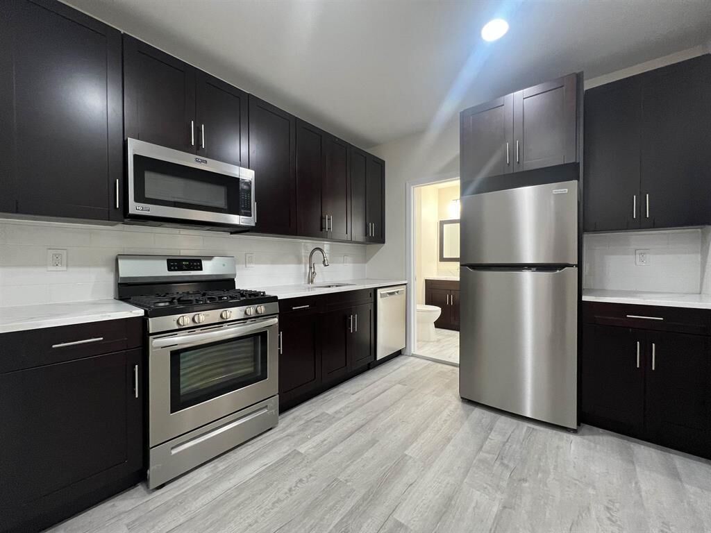 Property Photo:  34 Giles Ave 1  NJ 07306 