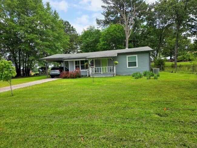 Property Photo:  1548 N Fm 782  TX 75652 