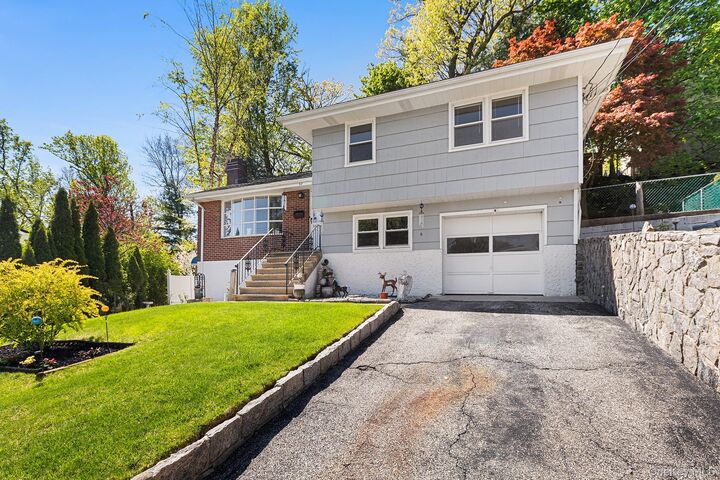 Property Photo:  57 Homecrest Oval  NY 10703 