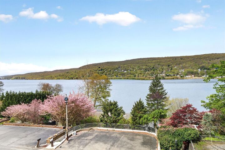 Property Photo:  66 Edgemere Avenue  NY 10925 