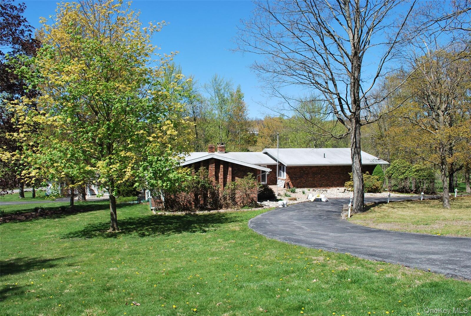 Property Photo:  89 W Ridge Road  NY 10990 