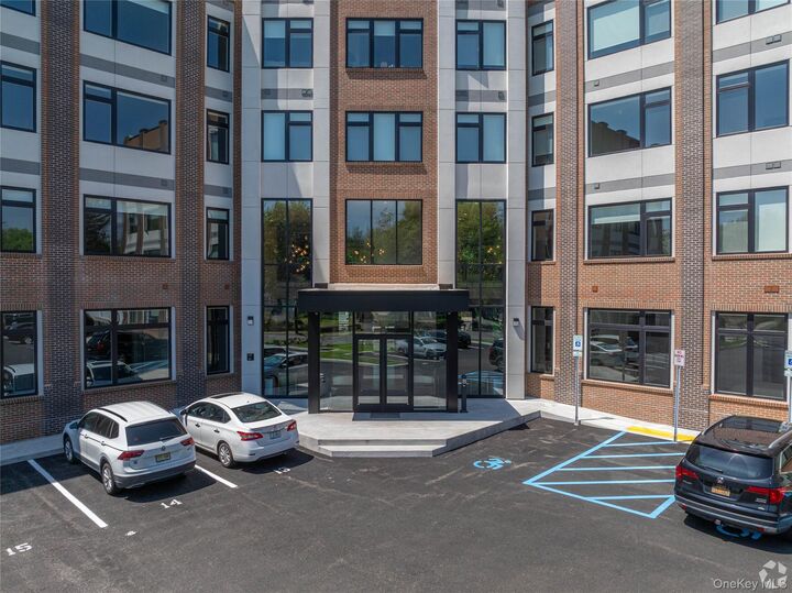 Property Photo:  15 Washington Avenue 206  NY 10901 