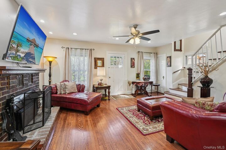 Property Photo:  194 Valentine Street  NY 10704 