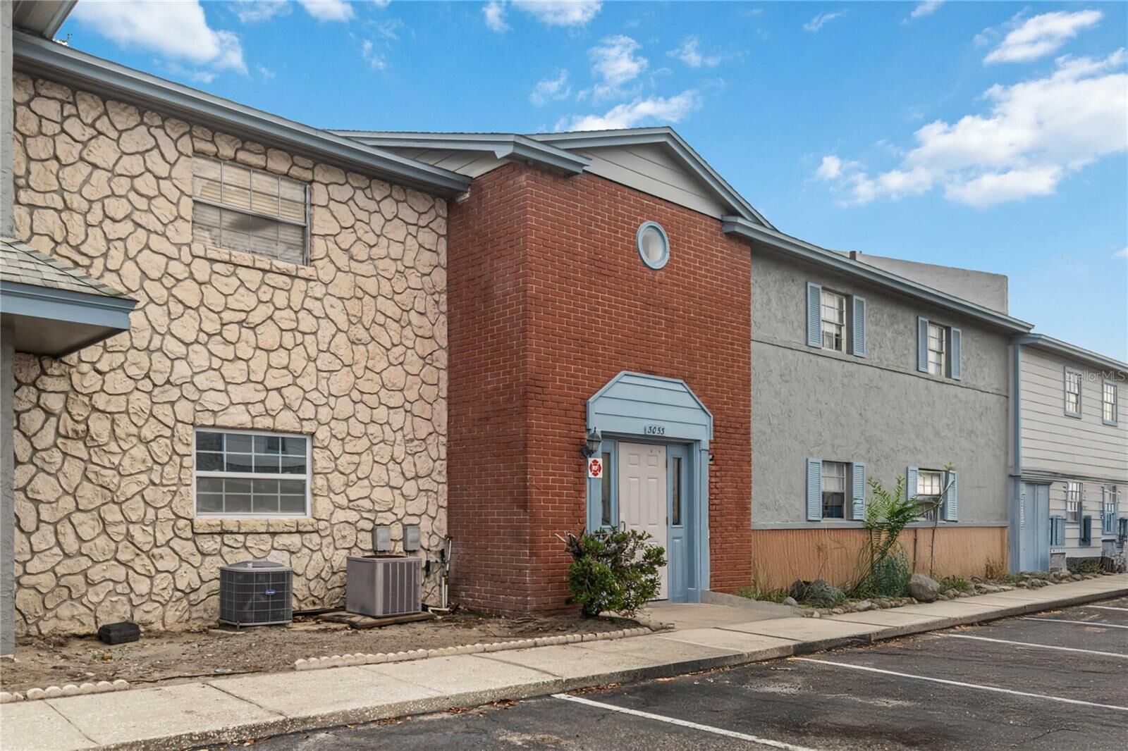 Property Photo:  3053 George Mason Avenue 8A  FL 32792 
