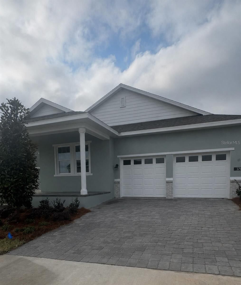 Property Photo:  375 Ridgemark Avenue  FL 34736 