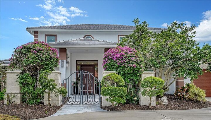 Property Photo: 7689 Cove Terrace FL 34231