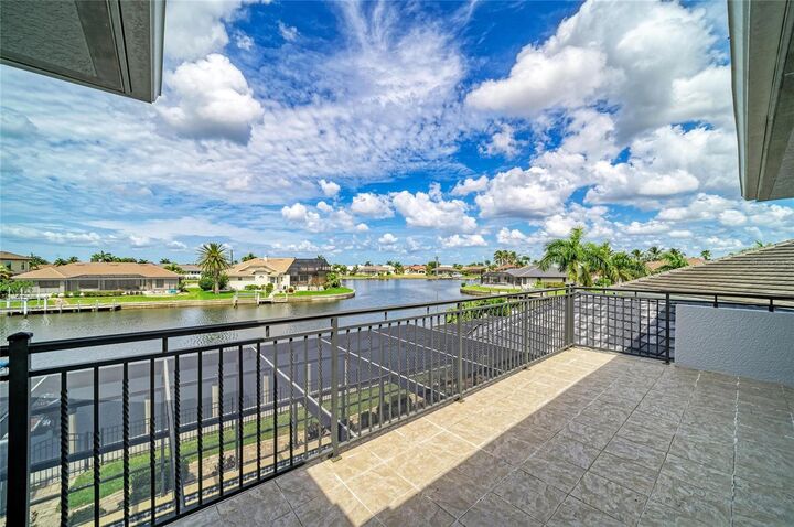 Property Photo: 4013 Bastia Court FL 33950