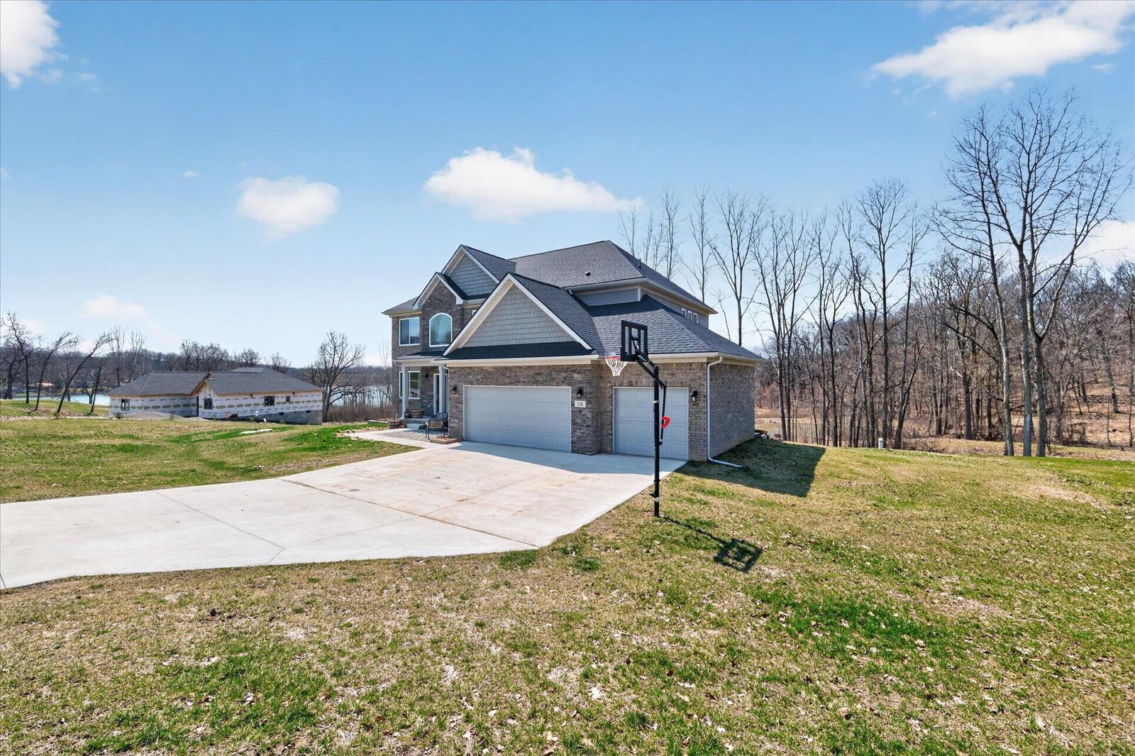 Property Photo:  126 Parker Lane  MI 48462 