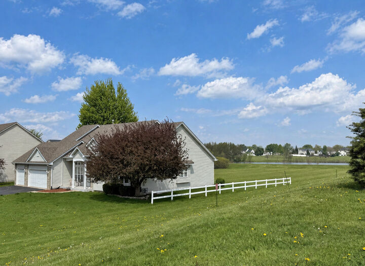 Property Photo:  25410 W Latham Court  IL 60585 