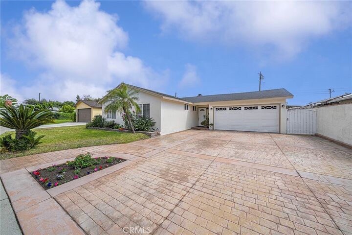 Property Photo:  744 Ivy Street  CA 91740 