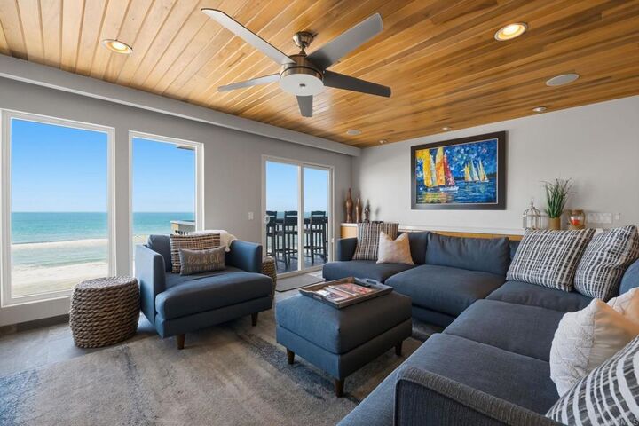 Property Photo:  1129 S Pacific Street A  CA 92054 