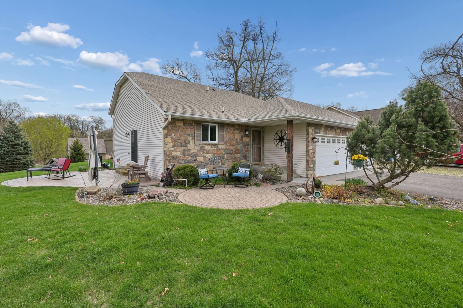 Property Photo:  9251 227th Street Court N  MN 55025 