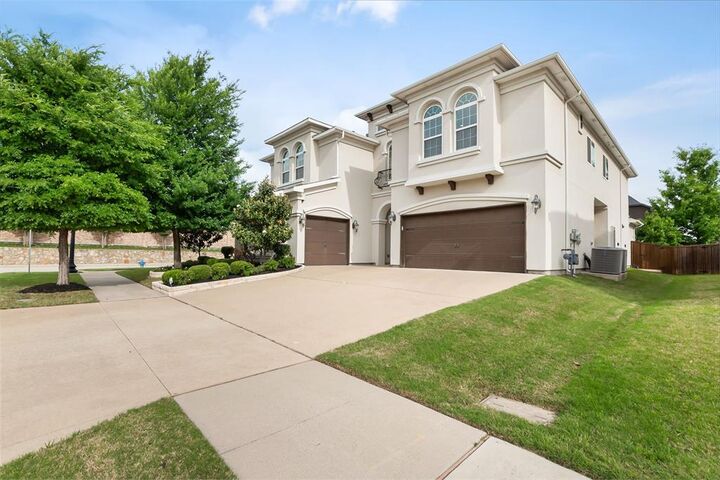 Property Photo:  12818 Caterpillar Drive  TX 75035 