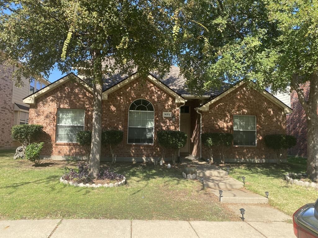 Property Photo:  1633 Broadmoor Drive  TX 75002 