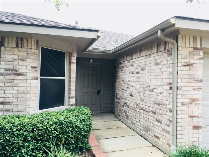 Property Photo:  2009 Brook Meadow Drive  TX 75126 