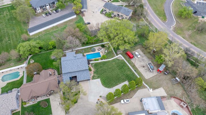 Property Photo:  1621 Hiawatha Trail  IA 51104 