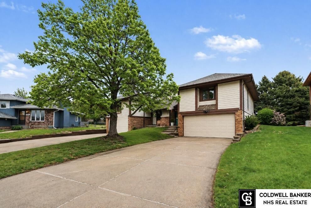 Property Photo:  3311 S 133 Street  NE 68144 