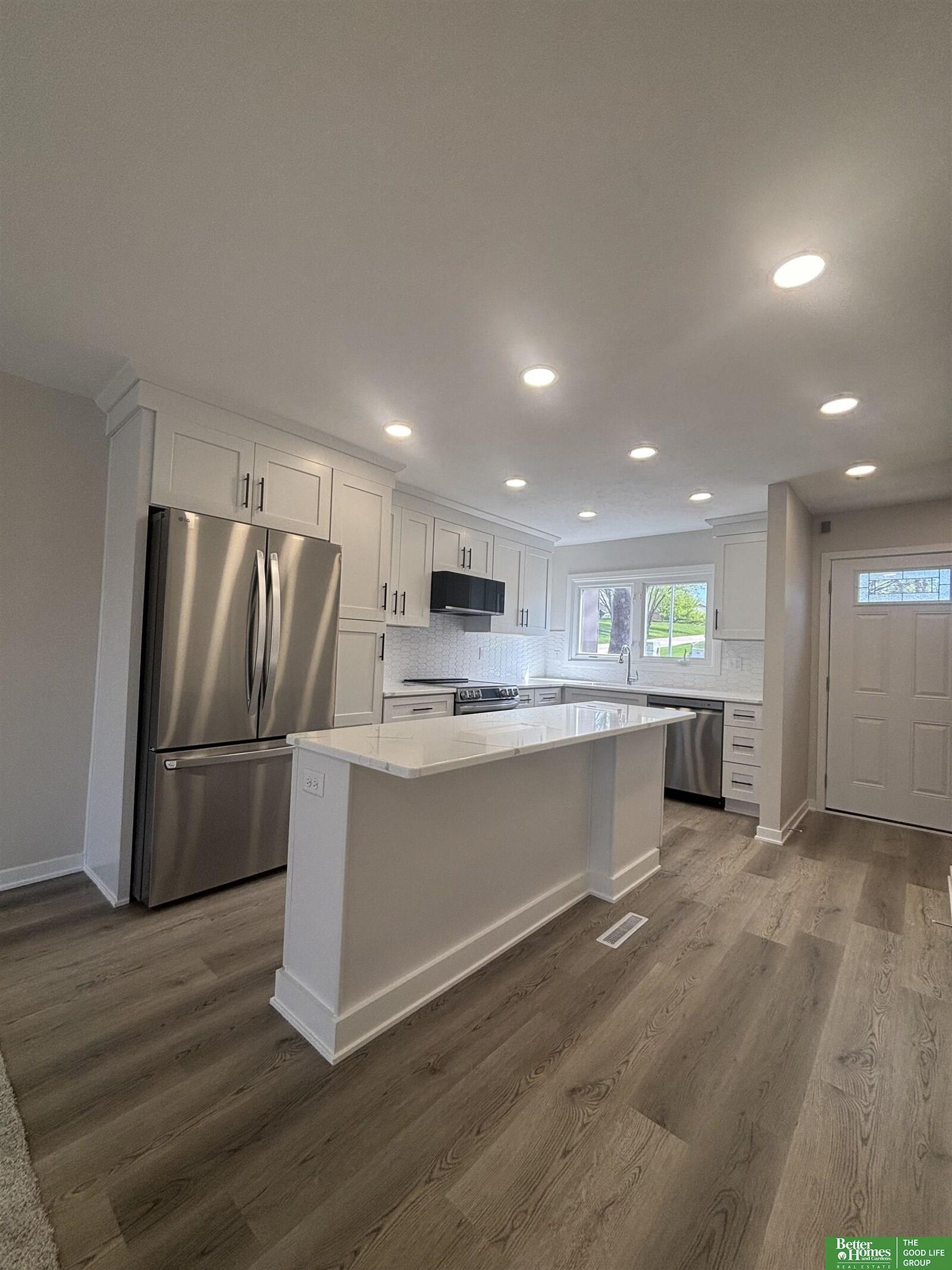 Property Photo:  5114 N 105th Street  NE 68134 