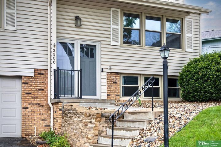 Property Photo:  2306 S 119th Court  NE 68144 