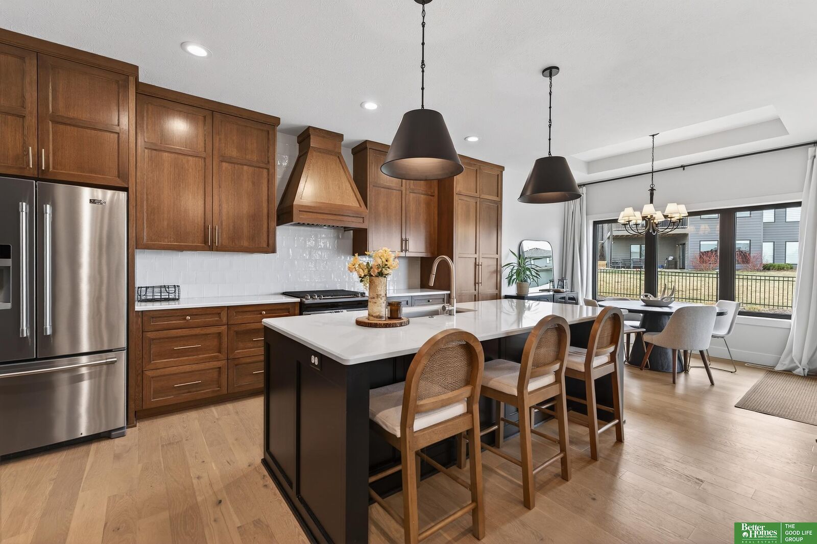 Property Photo: 7660 N 167 Street NE 68007