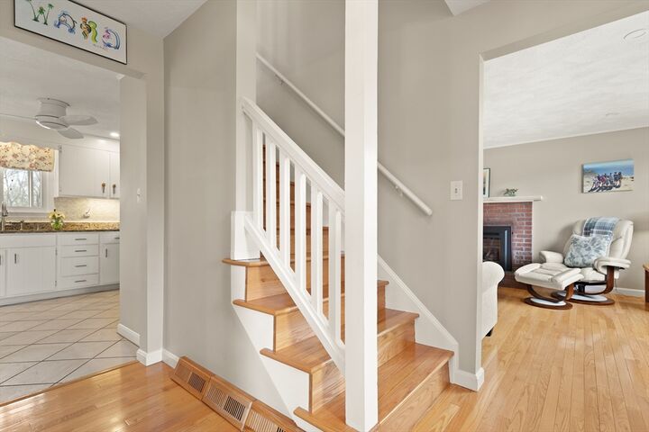 Property Photo:  105 Greenmeadow Drive  MA 01876 