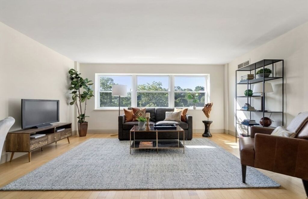 Property Photo: 1600 Beacon Street 808 MA 02446