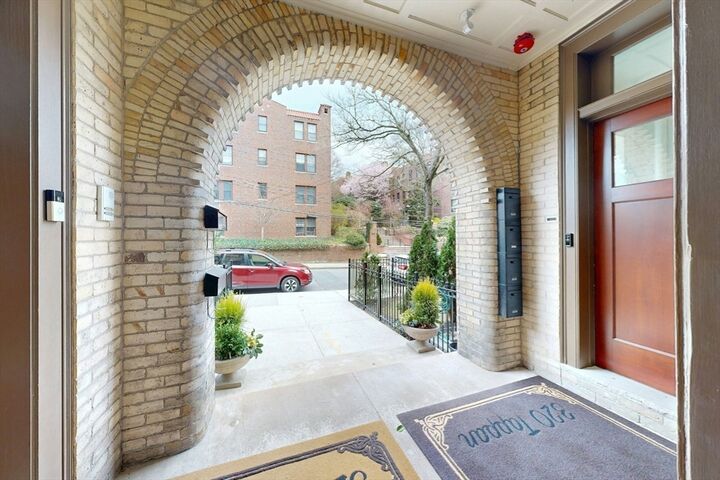 Property Photo:  322 Tappan St 2  MA 02445 
