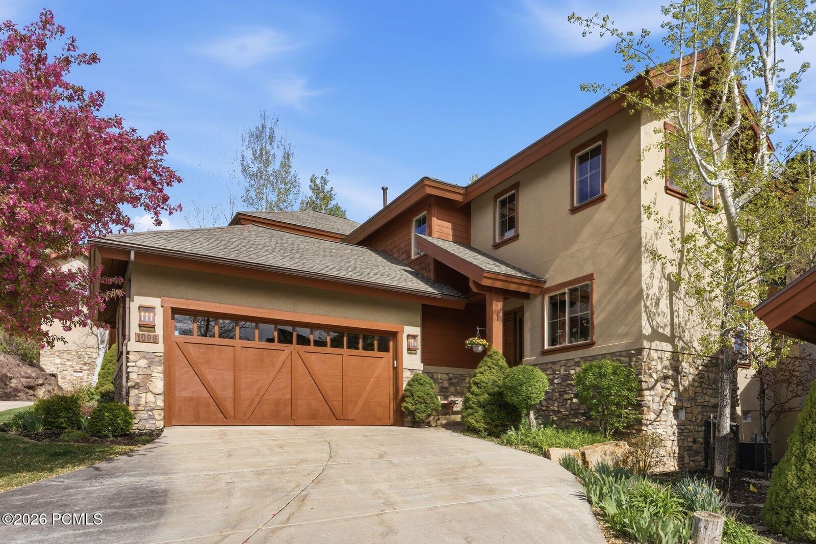 Property Photo:  1096 Turnberry Court  UT 84049 