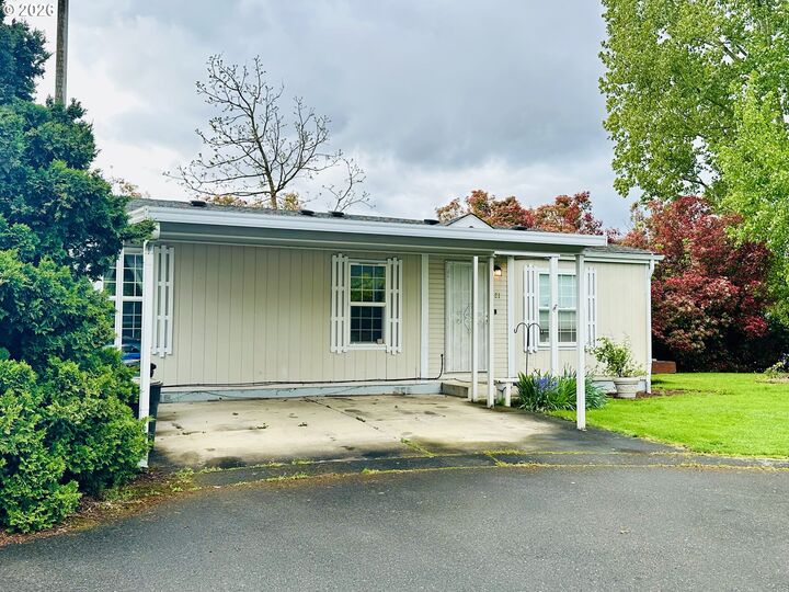 Property Photo:  1805 NE 94th St 21  WA 98665 