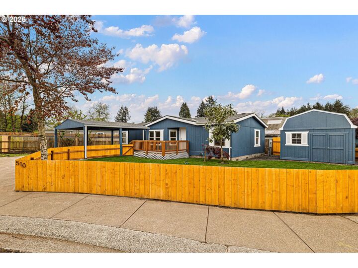 Property Photo:  510 Kelm Pl  OR 97355 