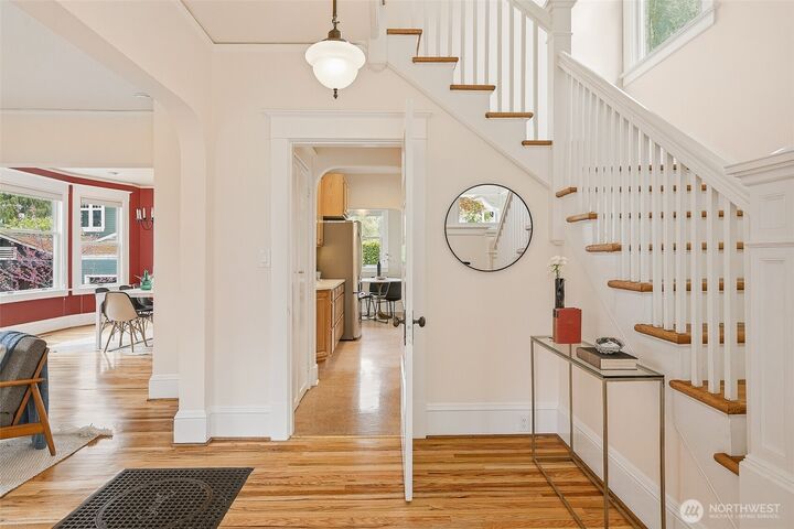 Property Photo:  2523  32nd Avenue S  WA 98144 