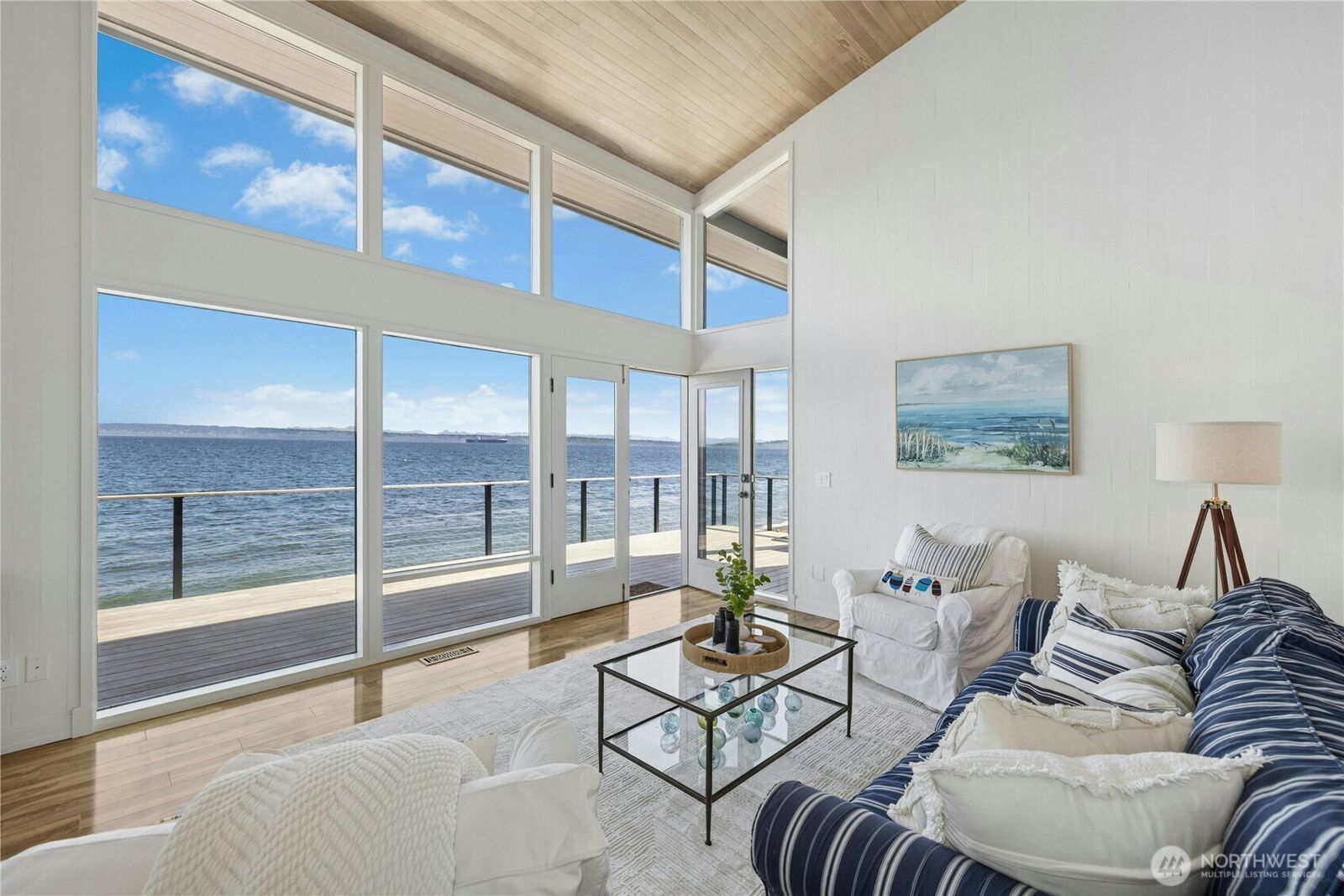 Property Photo:  15636  Point Monroe Drive NE  WA 98110 