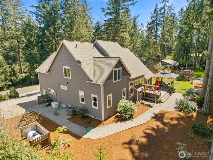 Property Photo:  10804  Pioneer Drive  WA 98303 