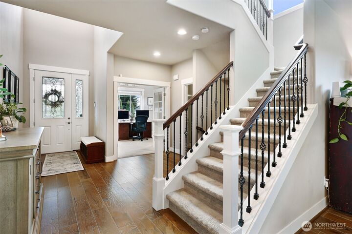 Property Photo:  4720 NE 25th Street  WA 98059 