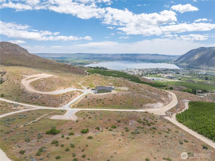 Property Photo:  51 N Henney Lane  WA 98812 