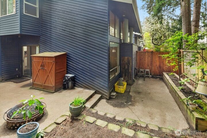 Property Photo: 1431 NW Richmond Beach Road 1 WA 98177