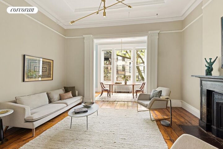 Property Photo:  122 State Street  NY 11201 